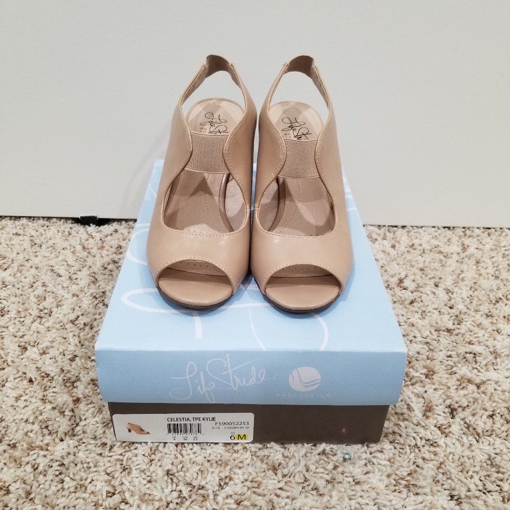 Life Stride Celestria Peep Toe Bootie